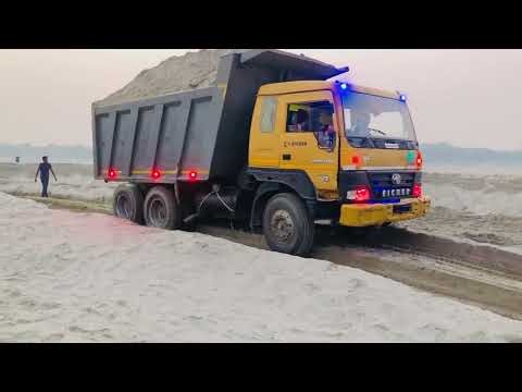 located Truck Power Going | Cat Excavator Cuting & Loading | #excavator #truck #troch #kenworth