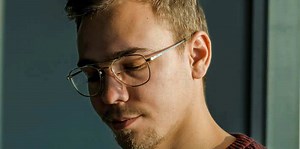 Men who are deeply insecure always slip up in these 15 ways