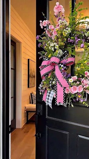 Learn how to make a Multi Colored Wildflower Wreath