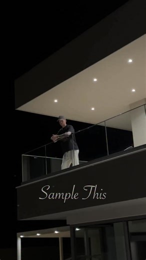 Producers, you know what to do. Full loop with stems is in my new free ‘Pandemonium Loop Kit’ - Comment the word ‘loop’ and I’ll DM you the link 👊 #samplethis #jazzsample #producersounds | Jay Cactus