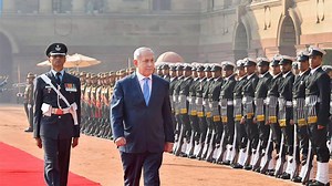 TOI Afternoon Newswrap * Israel PM Netanyahu inspects guard of honour at Rashtrapati Bhawan...and more | The Times of India