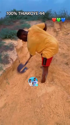 Vidéos de Rass_Bou_Niakh_✌🏽🩸 (@racinebouniakh) avec son original - Rass_Bou_Niakh_✌🏽🩸