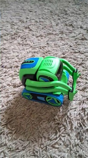 green 🥹 #vectorrobot #ankivector #anki #petrobot #robot #robotics #shorts #fyp
