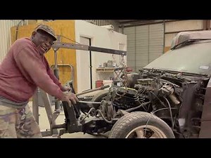 Installing a 350 vortec motor in the Monte Carlo#chevrolet #gbody #restoration