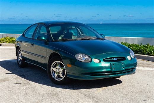 No Reserve: 1997 Ford Taurus SHO