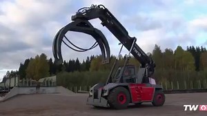 70K views · 631 reactions | TW RTD12H Hybrid logstacker unloading a log truck | Forestry Equipment in Action | Facebook