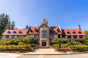 Careers at CRISTA - CRISTA Ministries