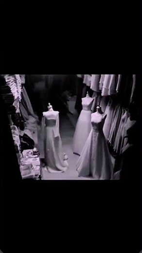 The Statue Moved When No One Was Watching #horror #fyp #trending