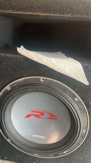 Alpine type R 12” moving some air. #bassboosted