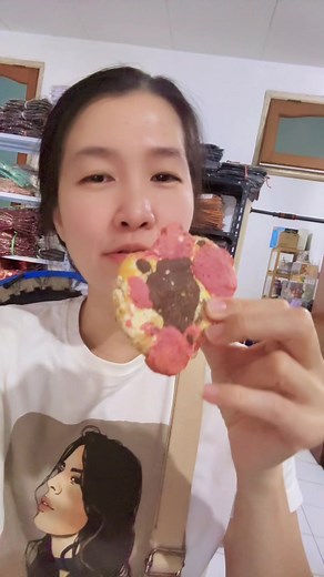Dhara anak Sofia belajar baking: cara mudah membuat kue untuk anak