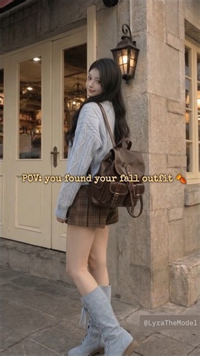 Cozy fall outfit inspo with a cute, effortless vibe 🍂🤎🦋 #shorts #falloutfits #autumn #outfit #ootd