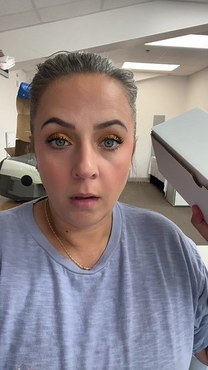 Geode Smashing Adventure: Unboxing and Breaking Geodes