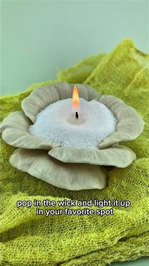 How to Make a Pearl Dust Candle ✨ Easy DIY Candle Idea with Silicone Mold