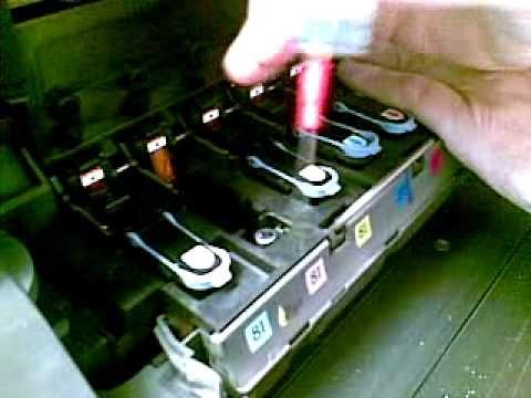 HP 5000 5500 Designjet printer keeps asking to replace printhead within a short time.