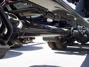 How To Disconnect Drive Shaft For Towing?