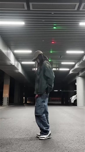 Into The Thick Of It! Backyardigans Dance Cover Tutorial