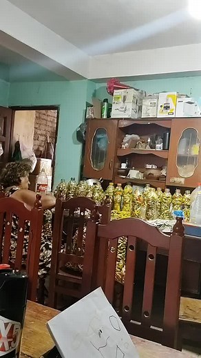 Exploring Rustic Home Décor and Storage Solutions