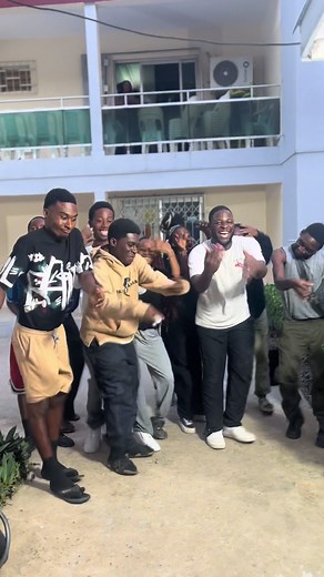 Bloom Dancerz* sur TikTok