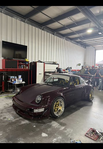 Akira Nakai Spotted in Nebraska with RWB Car