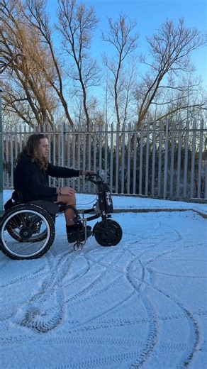Invictus Active | ❄️ Ultimate wheelchair setup for snow! ❄️ With more snow coming this week, this video shows the Triride Special Compact HT paired with MTW... | Instagram