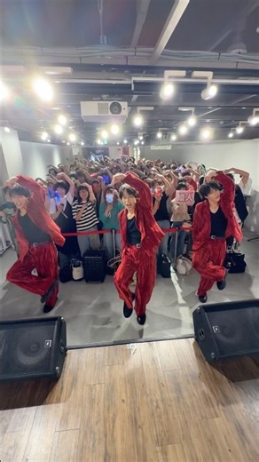 HMV&BOOKS SHIBUYAでDAISUKI🩷🕺#佐藤三兄弟 #三つ子 #DAISUKI #リリイベ#メジャーデビュー