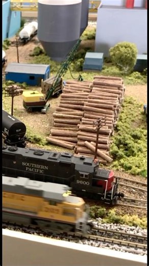 Union Pacific model train layout #youtubeshorts #milepost106