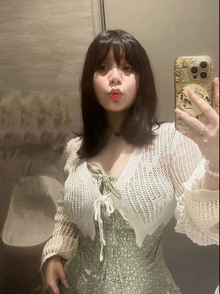 Roblox Avatar vs Real Life: Creative Template Guide