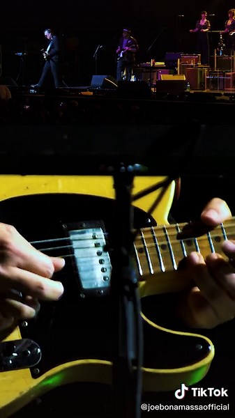 Joe Bonamassa Hard Rock Live Performance with Telecaster and Theremin