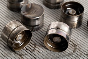 How Long Can You Drive With Bad Lifters? (Symptoms, Fixes & Replacement Cost)