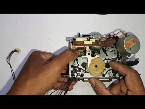 TEAC V-680 3-Head cassette deck - play mechanism system explained