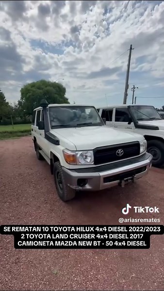 ¡ARIAS REMATES CELEBRA 60 AÑOS CON UNA SUBASTA IMPERDIBLE! Con seis décadas de trayectoria ininterrumpida, Arias Remates sigue siendo sinónimo de confianza y excelencia en la subasta de automotores. Este jueves 20 de marzo, te invitamos a participar en un gran remate de 98 vehículos, incluyendo autos, camionetas y motos que pertenecieron a la Fuerza Aérea, Ministerio del Interior y otras instituciones. Lugar a confirmar. Camionetas y utilitarios: • 10 Toyota Hilux Doble Cabina 4x4 Diesel 2022 • 