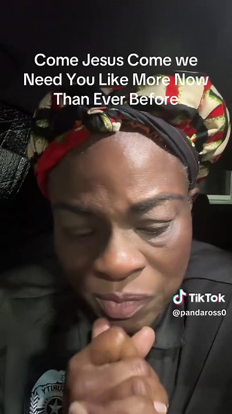 Panda Ross (@pandaross0)’s video of jesus