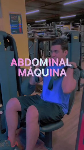 Aprenda a Fazer Abdominais na Máquina Corretamente
