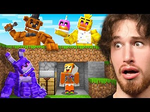 I Got Hunted By ANIMATRONICS in Minecraft