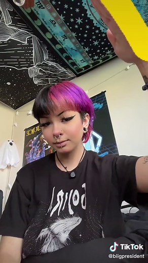 thedeathmoth (@thedeathmoth)’s videos with Fallen down - Slowed - 「Incørrect」