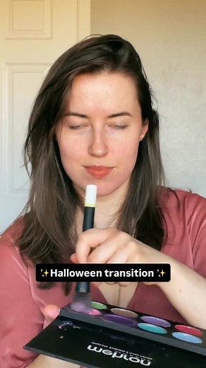 36K views · 1K reactions | in PINK ✨ . #alien #aliengirl #halloweencostumes #halloween #costumes #cosplay #cosplaygirl #bodypaint @mehronmakeup | The_Eco_Cosplayer | Facebook