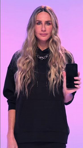 4.8K views · 29 reactions | Look para curtir o Rock in Rio Brasil 2024 tá na C&A! Clique e garanta: https://bit.ly/LookMariCeARiR De jaqueta oficial do festival ao vestido de renda que é mega tendência, a Mari Weickert mostrou que inspiração é o que não falta na hora de escolher seu visual para arrasar! Compre em até 5x sem juros no C&A Pay ou cartão C&A. C‌&A: o look oficial do Rock in Rio Brasil 2024 #CeAnoRockInRio #CeALookOficialDoRockInRio | C&A | Facebook