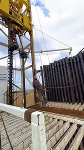 178K views · 2.1K reactions | Derrickhand Pulling Out Drill Pipes #derrickman #drilling #oil #tripping #rig #oilfield 63 | RW Life | Facebook