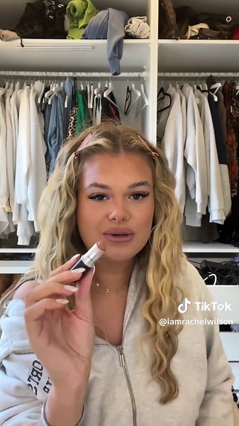 iamrachelwilson (@iamrachelwilson)’s videos with Bauchnabelpiercing - mrgnstrn & Poetry Remix - $ONO$ CLIQ & Drunken Masters