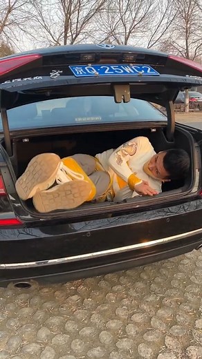 3K views · 18 reactions | Alert function in the car! Learn it to save your life! #tutorial #tips #driving #function #fyp | Driving Car hacks | Facebook