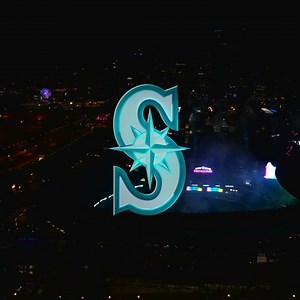 America's pastime 🤝 celebrating America. Don't miss our fireworks show on July 3! 🇺🇸🎆 | Seattle Mariners