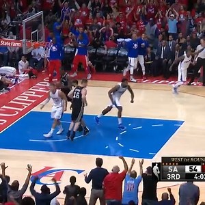 🤩 ¿Están LISTOS? Los Playoffs están a la vuelta de la esquina y te traemos una recopilación de las mejores clavadas de la primera ronda. 💥 Lo que nos espera. 😎 | NBA Mexico