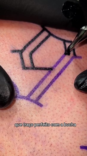 roger.tattoos no TikTok