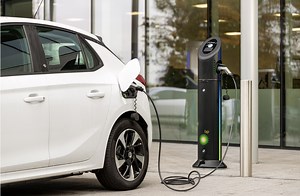 bp's lower carbon solutions | Products and services | Products and services | Home