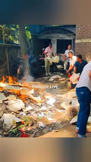 2.5M views · 16K reactions | অবশেষে বিভিন্ন আলাপ আলোচনা মত বিনিময়ের মাধ্যমে দিনাজপুর সদর উপজেলার সকল ২০১২ থেকে ২০১৯ সাল পর্যন্ত সকল ধরনের মূল দলিল পুরানো হয়েছে । #dinajpurjudgecourt | Dinajpur Live | Facebook