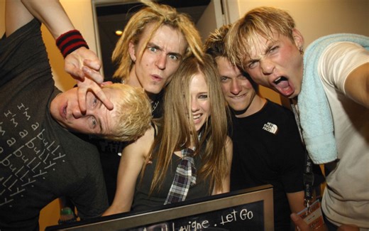 Avril Lavigne《Complicated》（Acoustic）2003.04.11