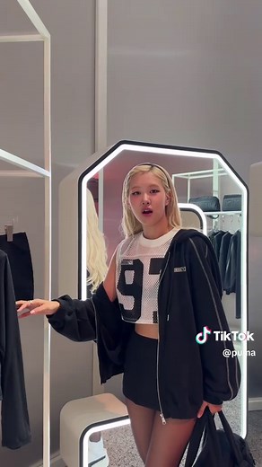 PUMA x Rosé Collaboration: Stylish Sportswear Magic