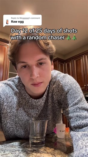 Day 12 of 25 days of shots with a random chaser 🎄🎄