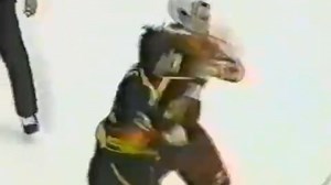 368K views · 4.7K reactions | 1987 HockeyFight on this day: VAN • Craig Coxe  Bob Probert • DET catch the whole thing on hockeyfights.com/fights/53850 • #canucks #redwings #nhl #HFonthisday | hockeyfights.com | Facebook