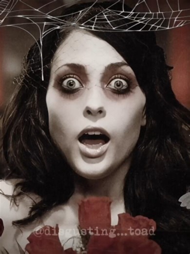 🫀🩸🥀⚰️🕯️🪦🚨♠️♥️ #helena #mychemicalromance #mcr #mychemicalromancehelena #helenamcr #helenamychemicalromance #threecheersforsweetrevenge